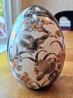 Hand-Painted Satsuma Porcelain Egg Figurine with Gold Bird Motif